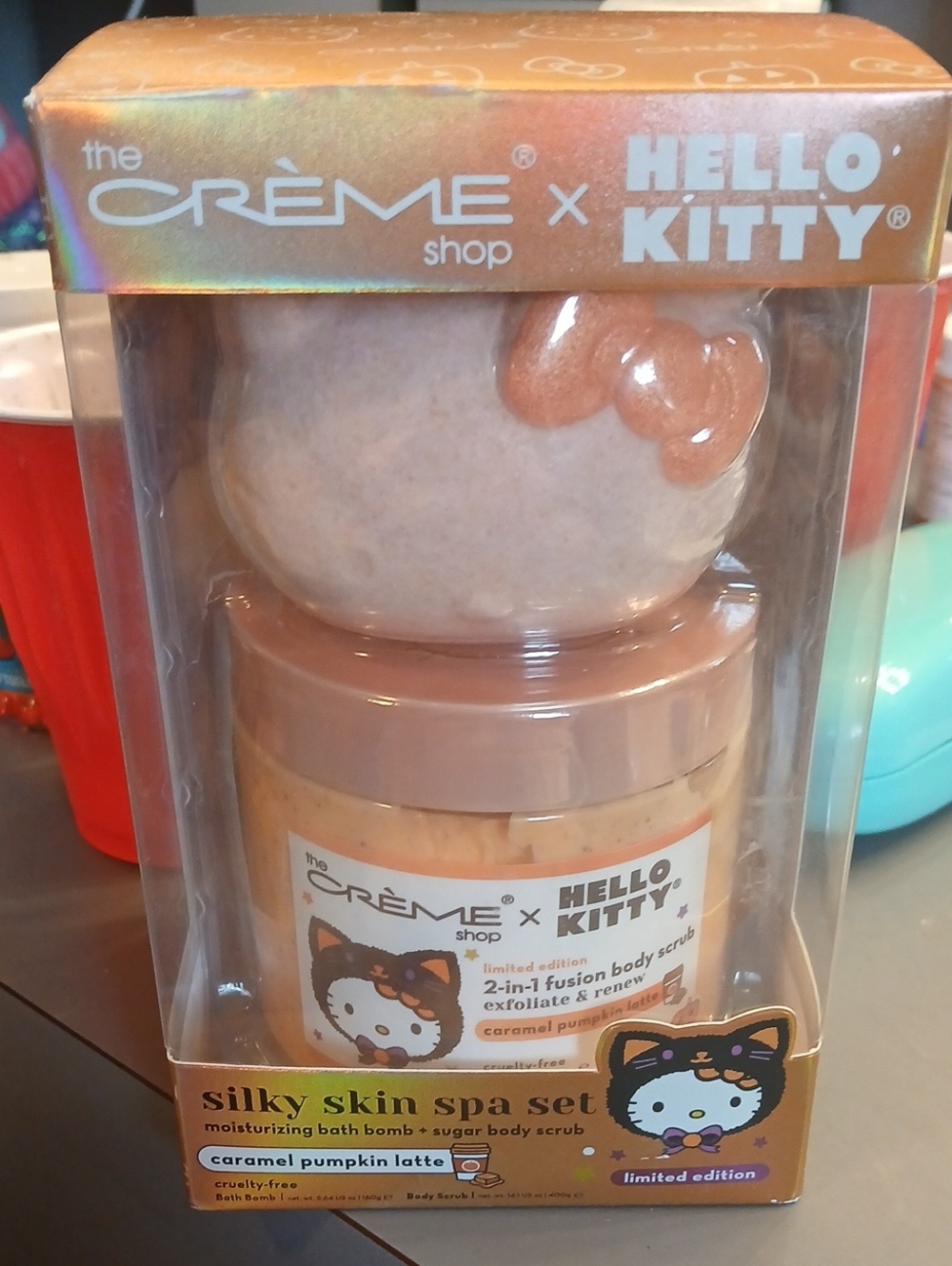 Hello Kitty Caramel Pumpkin Latte Spa Set - Peach, Gold